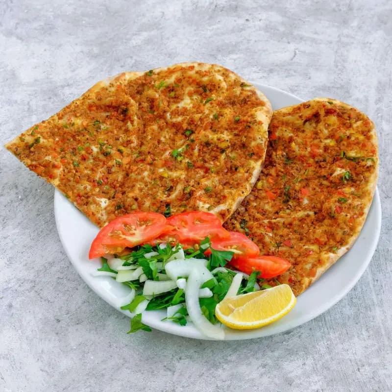 Özel Antep Lahmacun